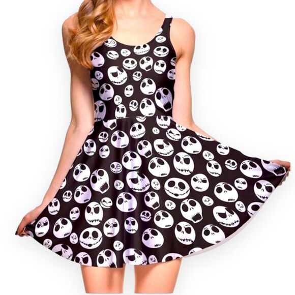 Sleeveless Black White Skulls Skater Summer Mini Dress NEW - Picture 2 of 4